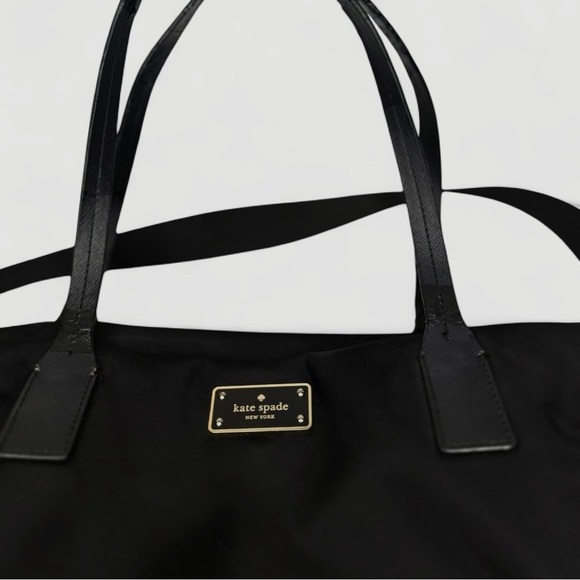 Kate Spade Chelsea Large Baby Tote Diaper Bag & Changing Pad Black, Tan Interior - Picture 9 of 16